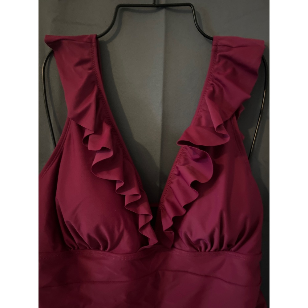 Cupshe Ruffle V-Neck Cutout One Piece Swimsuit Burgundy XXL - Picture 2 of 5
